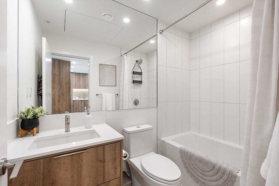 518 3596 Malsum Drive North Vancouver, BC - 18