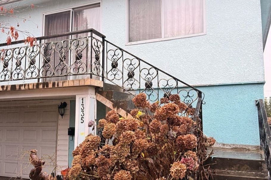 1335 E 29th Avenue Vancouver, BC - 1