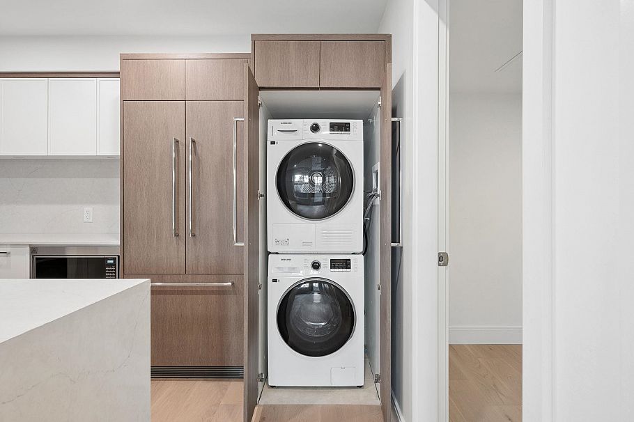 152 408 W 45th Avenue Vancouver, BC - 15