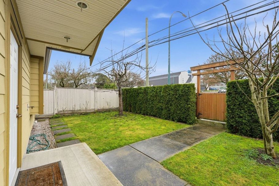 1115 Boundary Road Vancouver, BC - 3