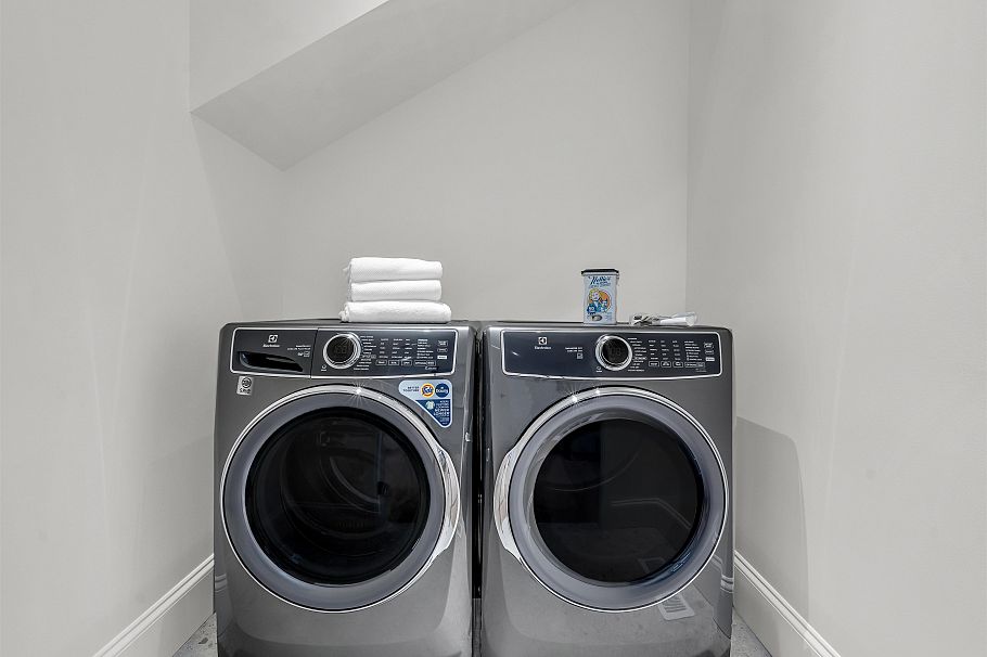 4090 Maple Crescent Vancouver, BC - 35