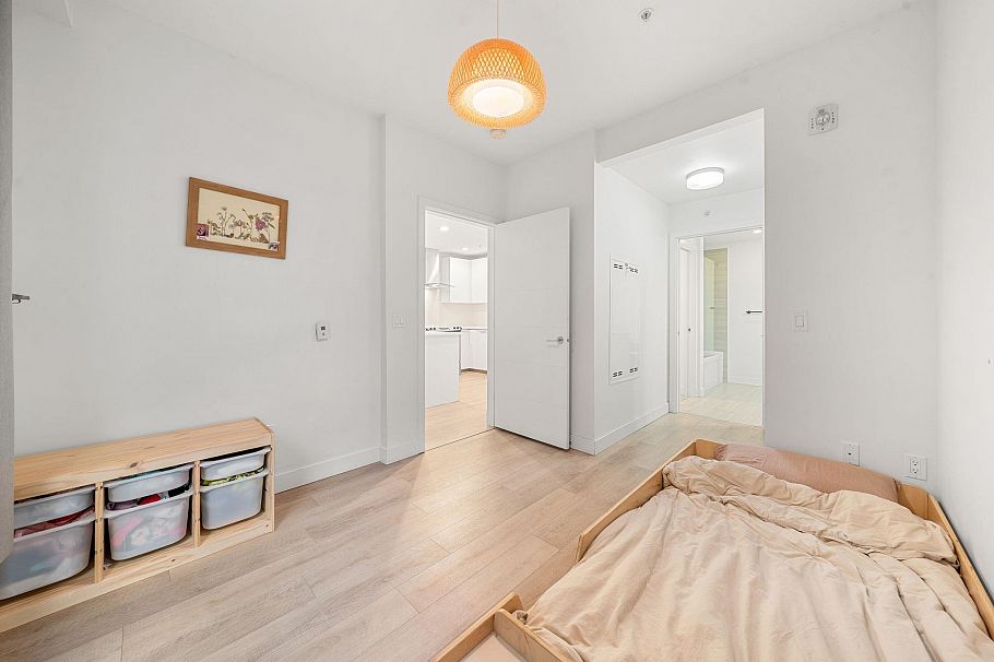 107 733 W 3rd Street North Vancouver, BC - 18