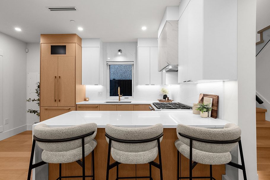 1 4549 W 11th Avenue Vancouver, BC - 17