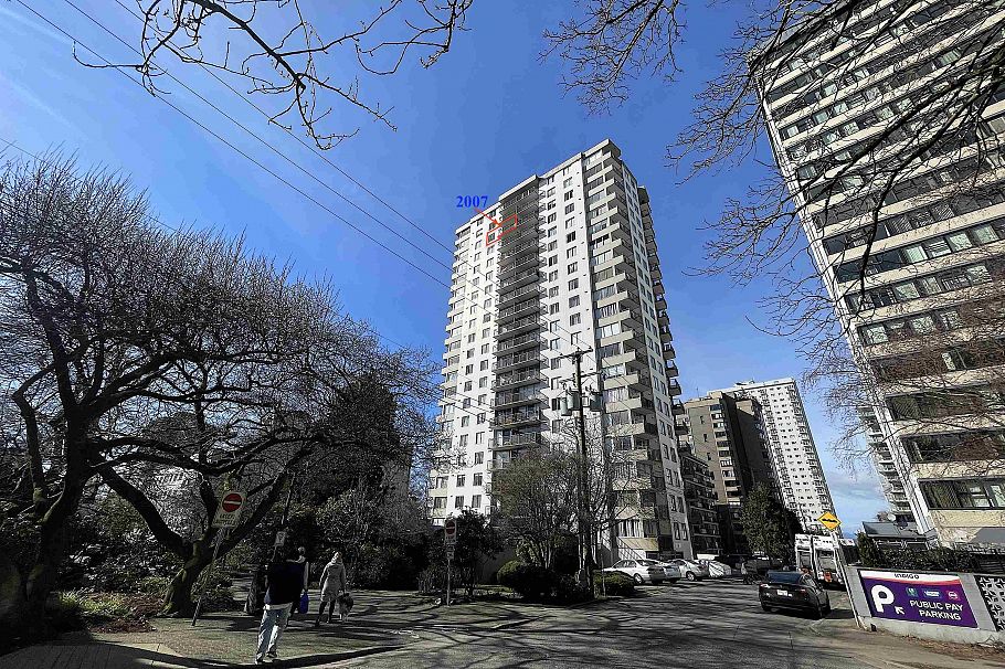 2007 1251 Cardero Street Vancouver, BC - 25
