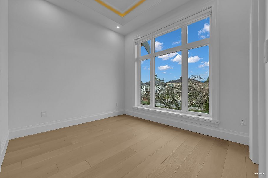 2246 W 20th Avenue Vancouver, BC - 32