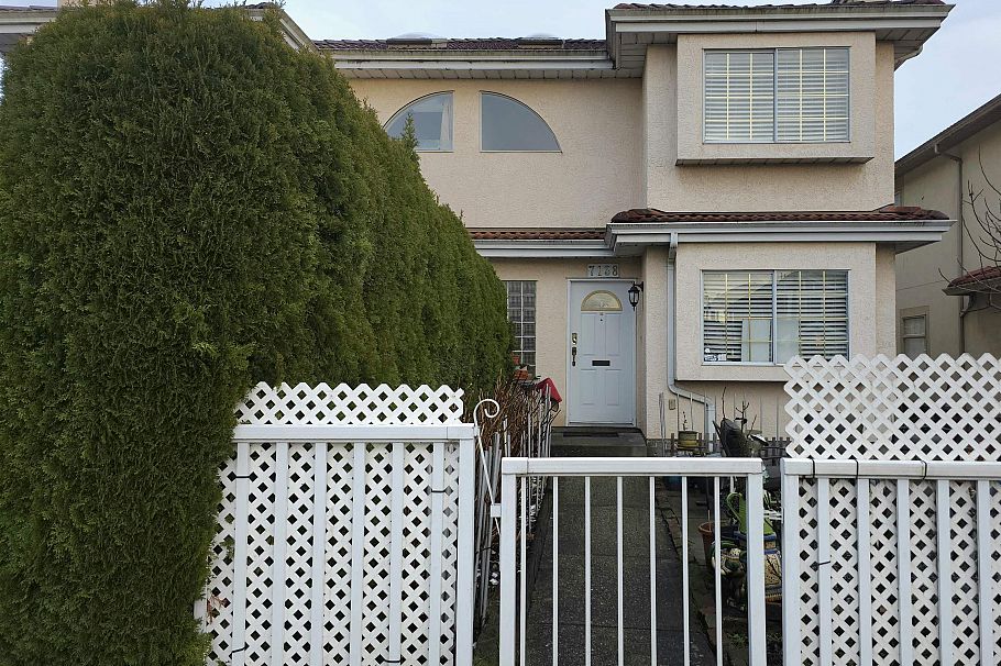 7138 Fraser Street Vancouver, BC - 2