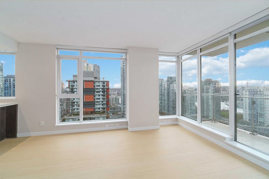 2307 1351 Continental Street Vancouver, BC - 10