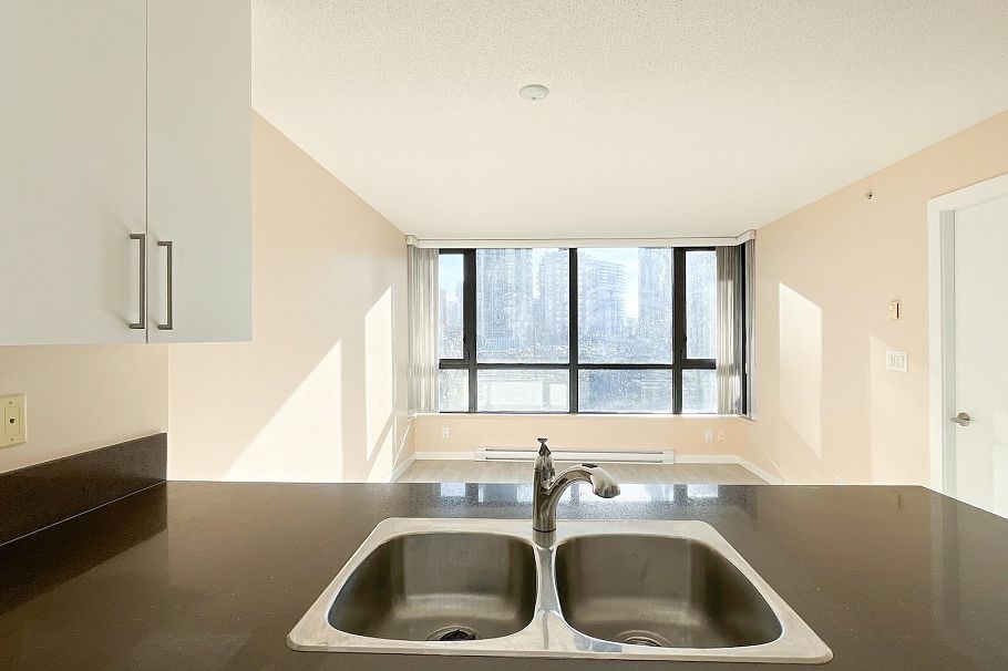 407 928 Homer Street Vancouver, BC - 7