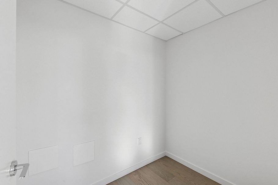 606 8415 Granville Street Vancouver, BC - 16