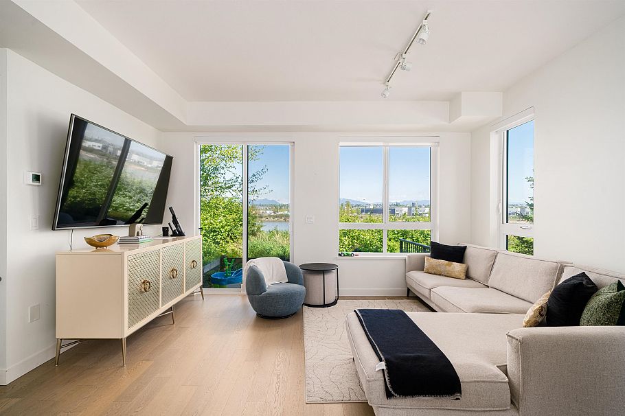 70 10199 River Drive Richmond, BC - 6