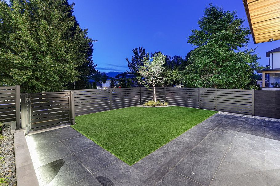 1 1990 Venables Street Vancouver, BC - 3