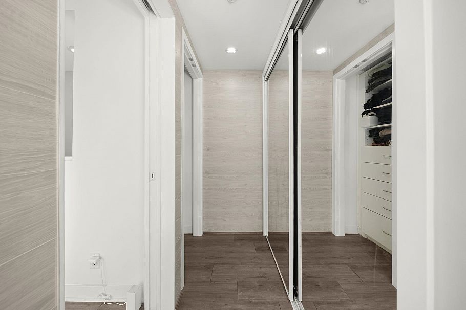 1053 Homer Street Vancouver, BC - 17