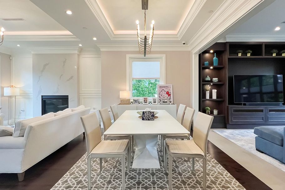 2071 W 36th Avenue Vancouver, BC - 4