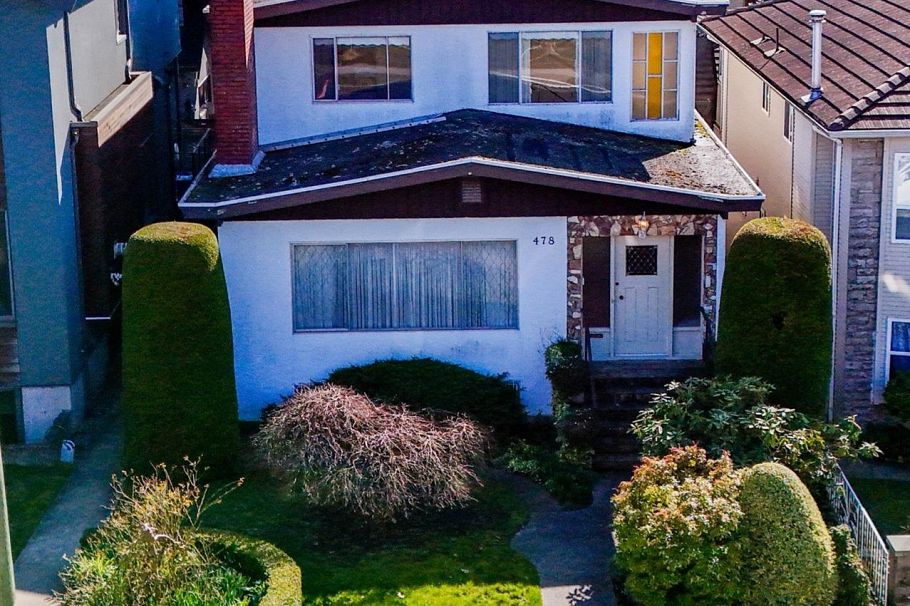 478 E 53rd Avenue Vancouver, BC - 1