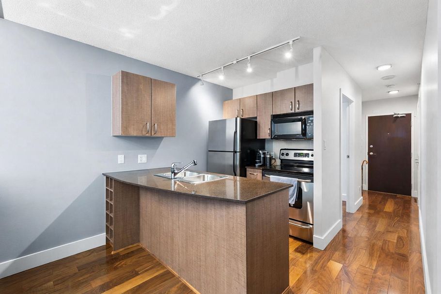 409 610 Granville Street Vancouver, BC - 14