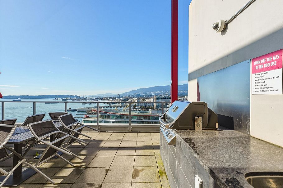 706 199 Victory Ship Way North Vancouver, BC - 30