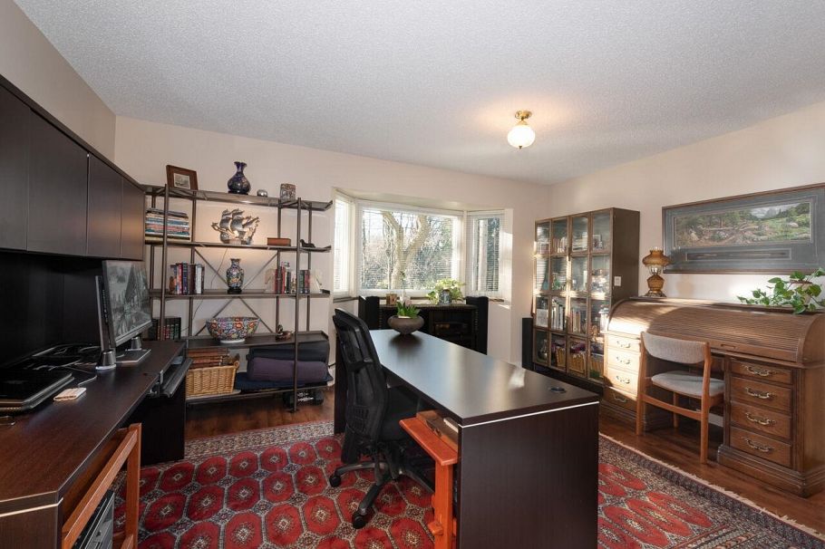 203 1696 W 10th Avenue Vancouver, BC - 18