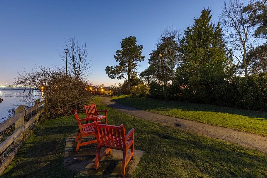 310 755 Harbourside Drive North Vancouver, BC - 23