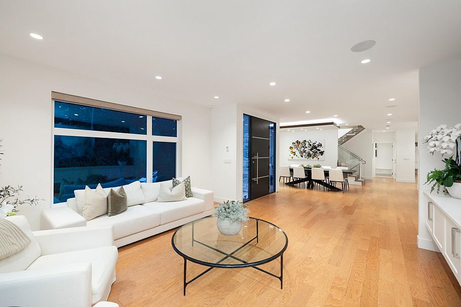 2902 St. Andrews Avenue North Vancouver, BC - 5