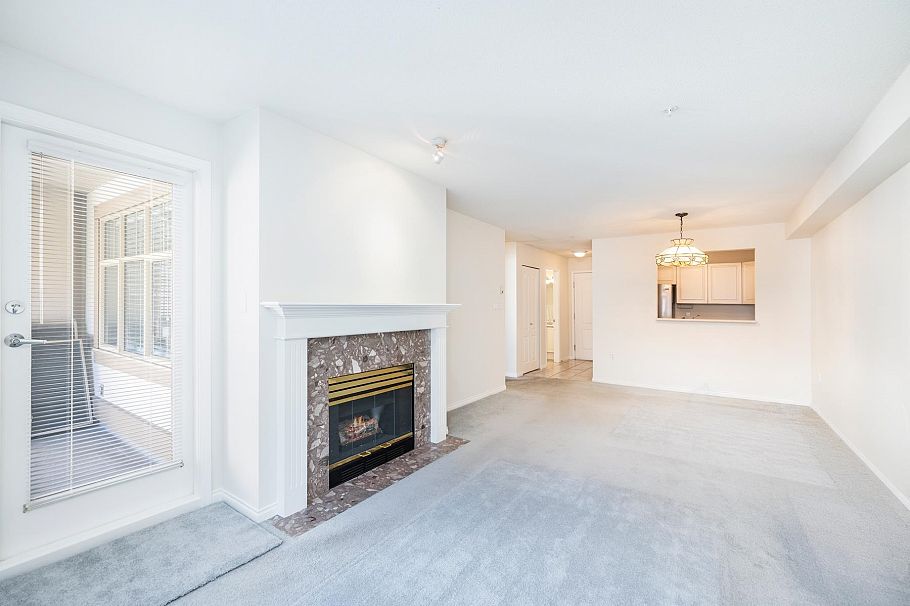 406 2059 Chesterfield Avenue North Vancouver, BC - 12