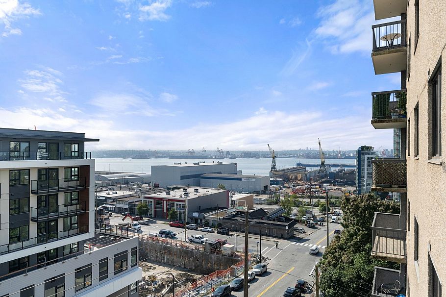 706 145 St. Georges Avenue North Vancouver, BC - 17