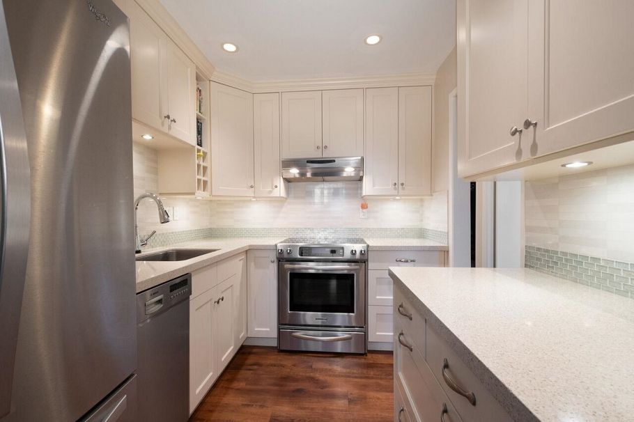 203 1696 W 10th Avenue Vancouver, BC - 16