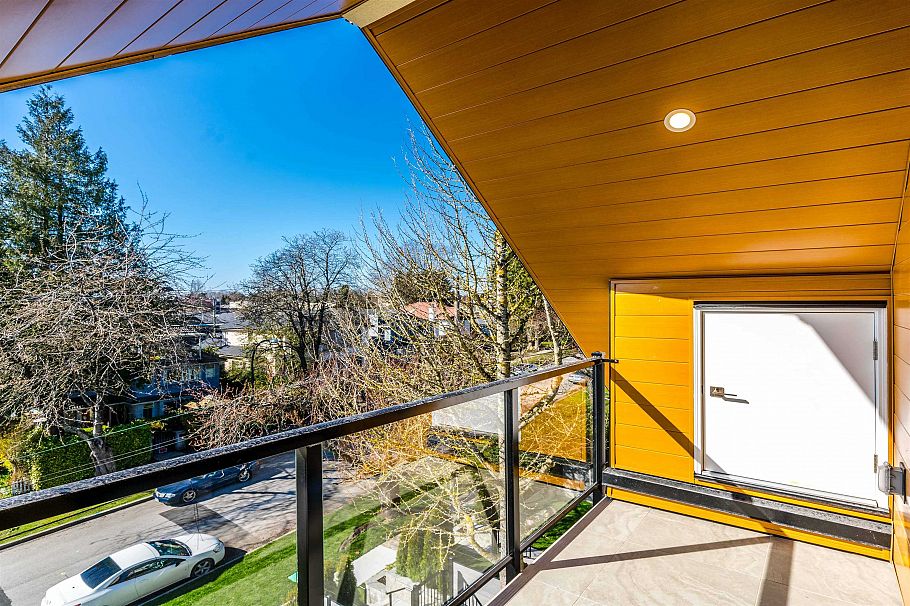 8192 Cartier Street Vancouver, BC - 34