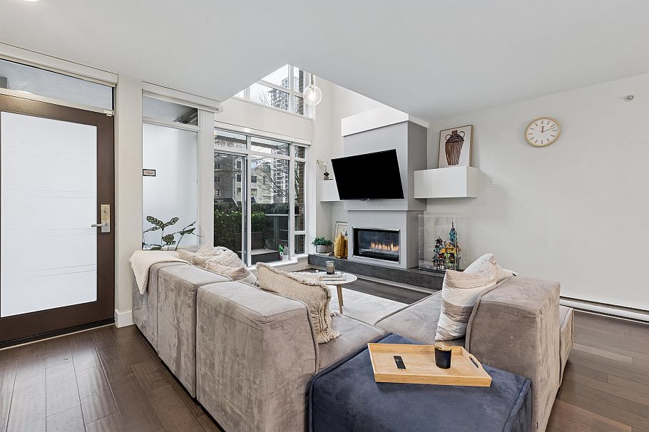 863 Richards Street Vancouver, BC - 5