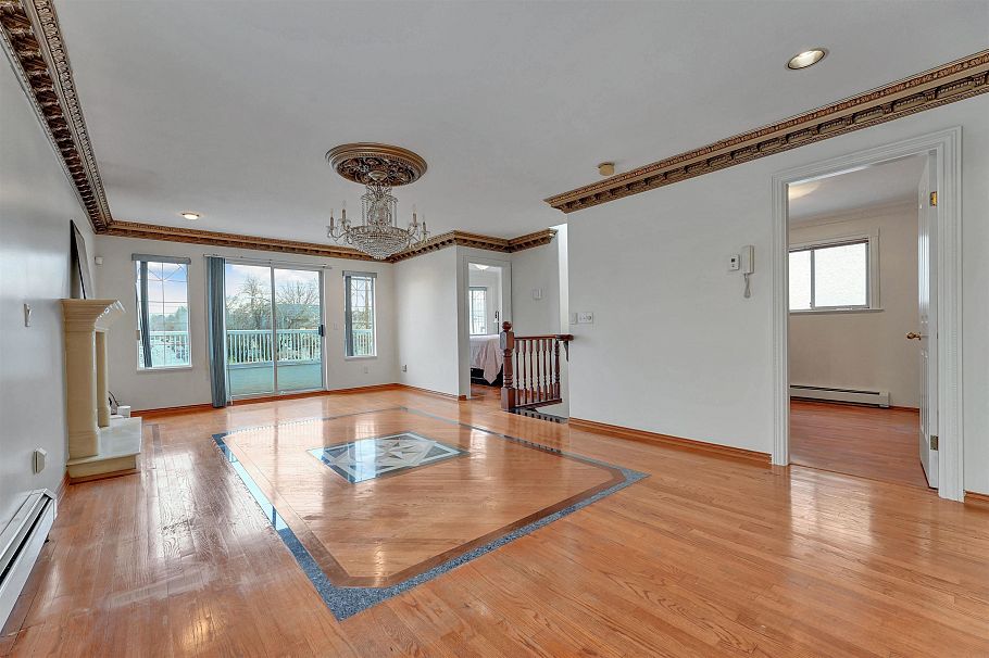 3153 Parker Street Vancouver, BC - 5