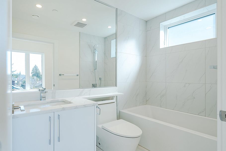 8192 Cartier Street Vancouver, BC - 22