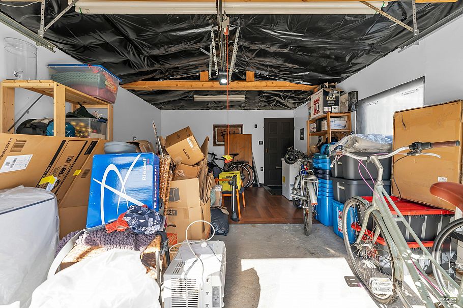 2576 Parker Street Vancouver, BC - 26