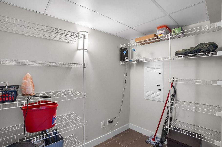 1802 1055 Richards Street Vancouver, BC - 23