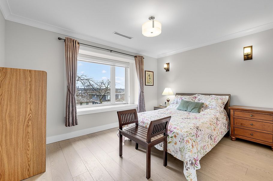 3933 Union Street Burnaby, BC - 23