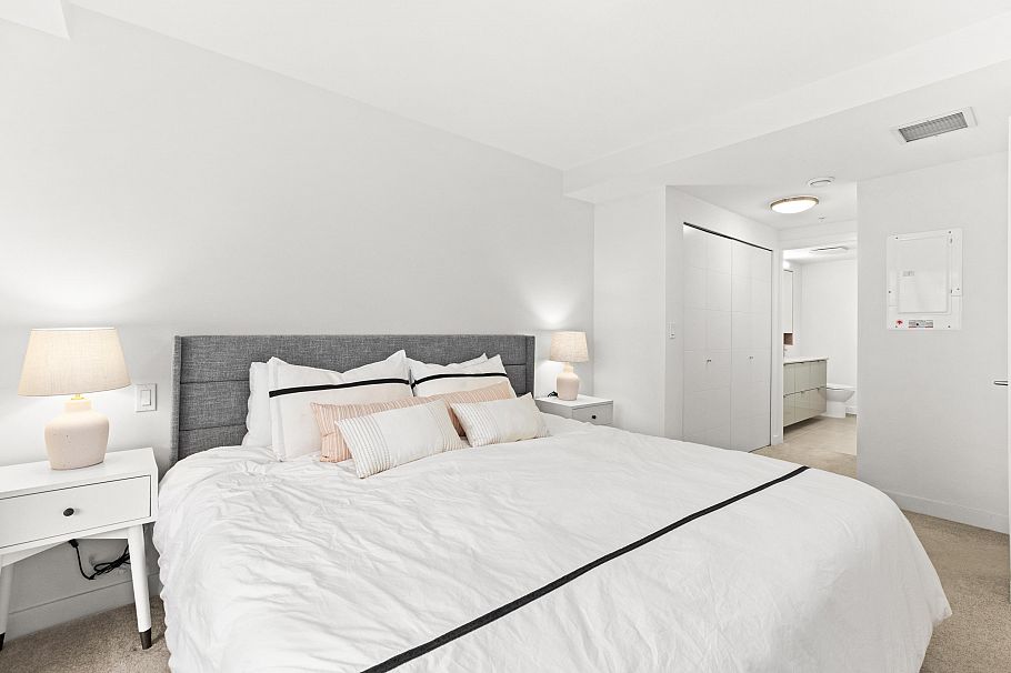 TH5 128 E 8th Street North Vancouver, BC - 16