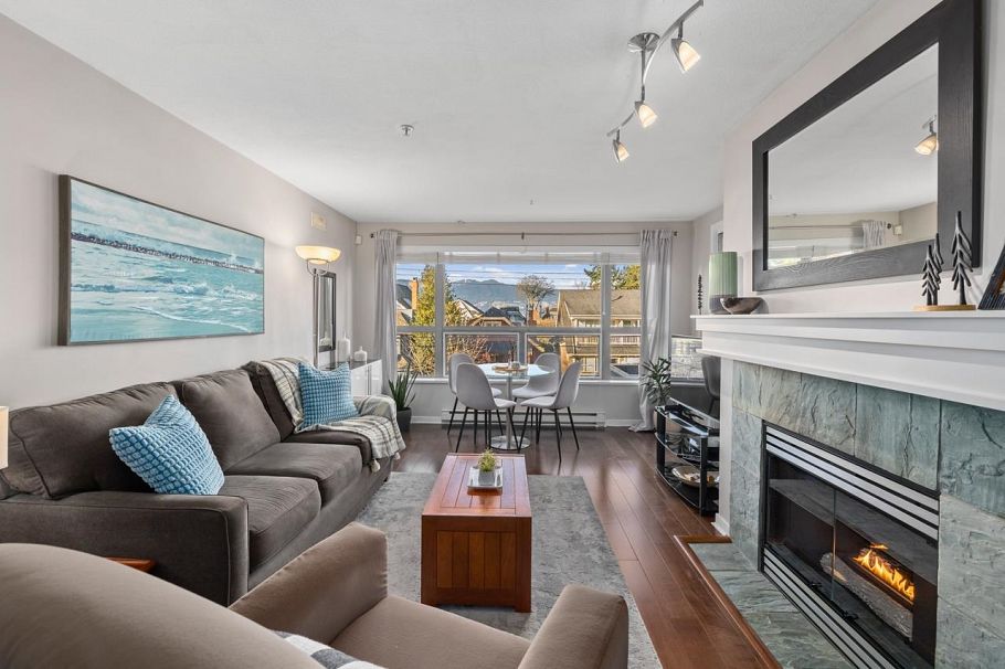 308 3161 W 4th Avenue Vancouver, BC - 4