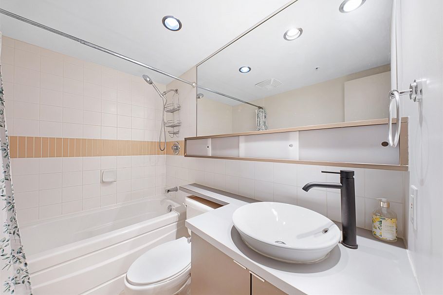 307 928 Beatty Street Vancouver, BC - 17