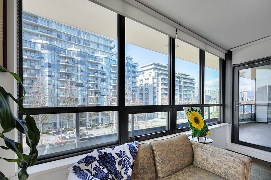 404 1688 Pullman Porter Street Vancouver, BC - 16