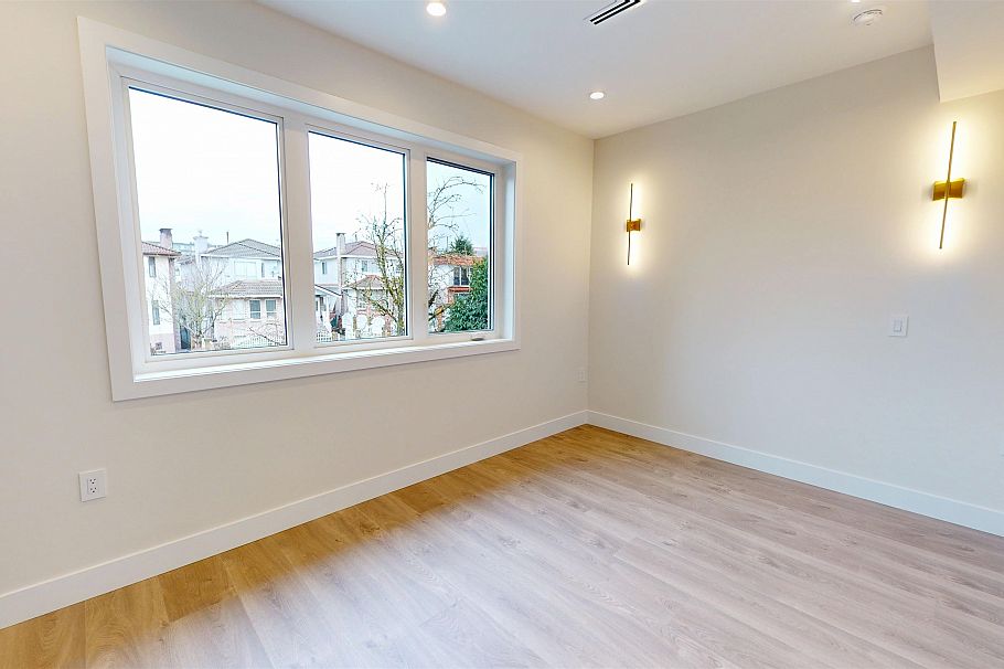 1 2528 Turner Street Vancouver, BC - 9