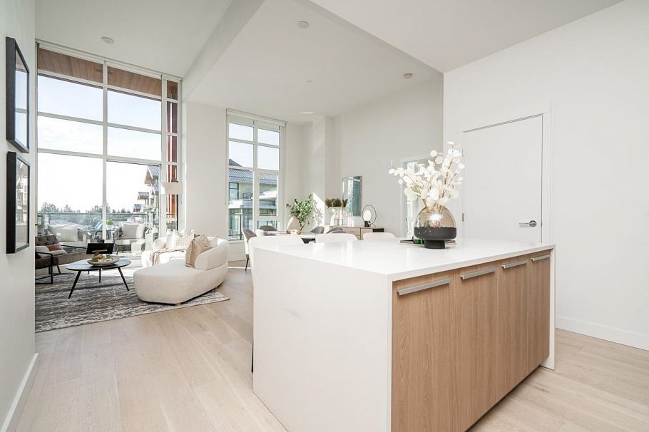 PH501 1295 Conifer Street North Vancouver, BC - 9