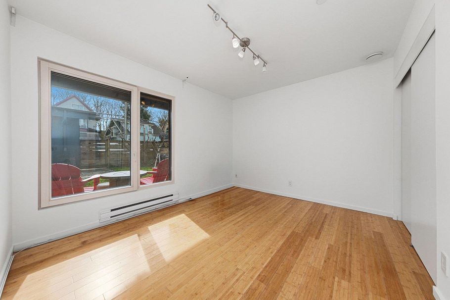 128 W 12th Avenue Vancouver, BC - 21