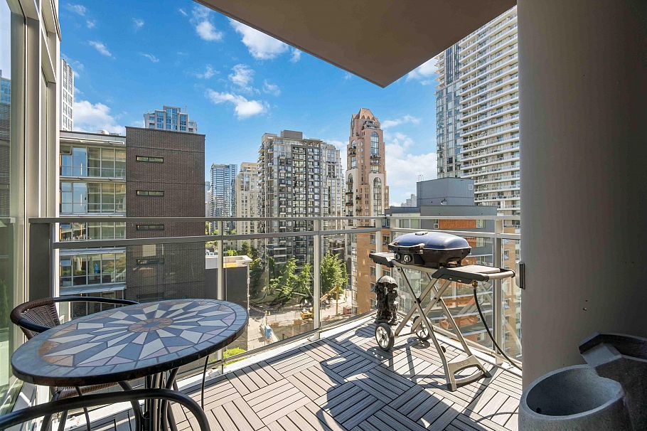 1205 1372 Seymour Street Vancouver, BC - 24