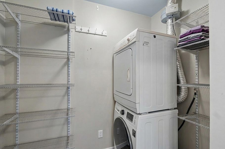 403 1436 Harwood Street Vancouver, BC - 12