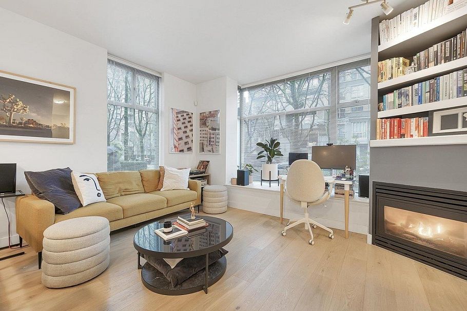 930 Richards Street Vancouver, BC - 3