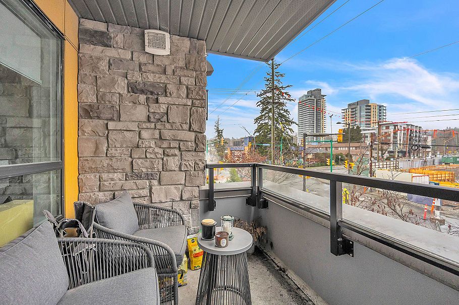 209 1519 Crown Street North Vancouver, BC - 20