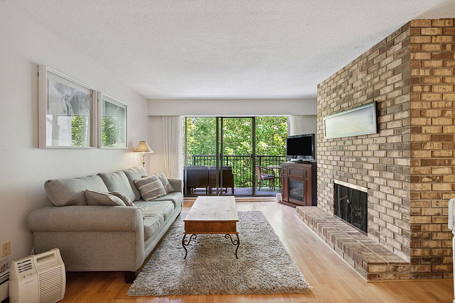 306 1385 Draycott Road North Vancouver, BC - 1