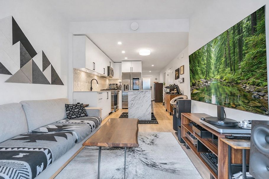 146 545 E 2nd Street North Vancouver, BC - 26