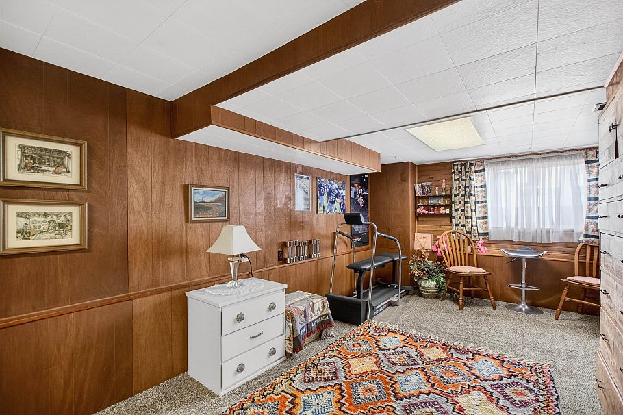 2284 E 45th Avenue Vancouver, BC - 22