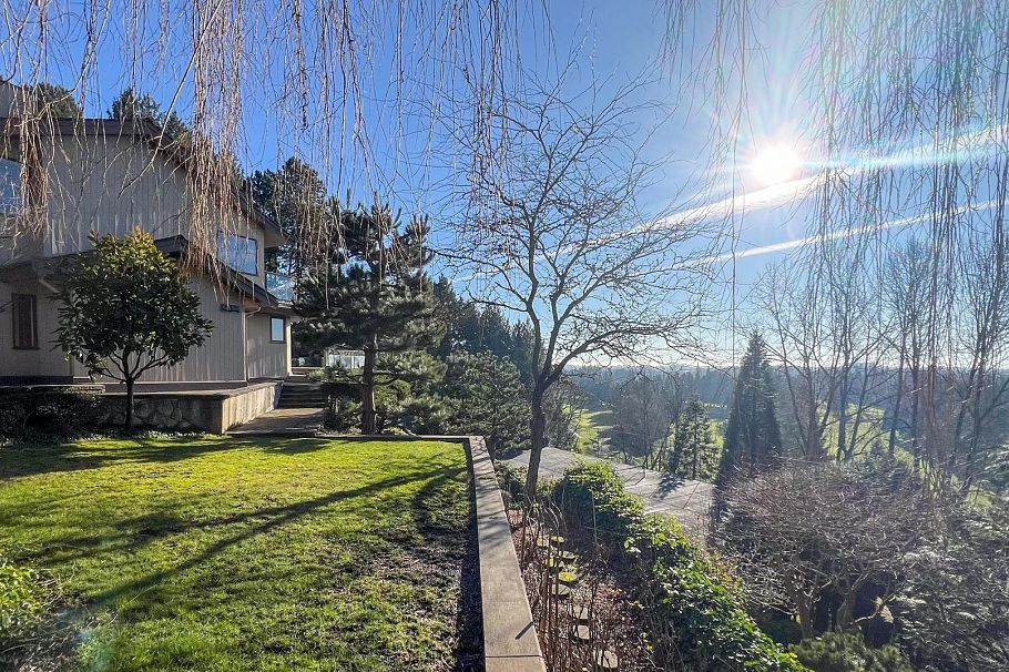 2388 SW Marine Drive Vancouver, BC - 1