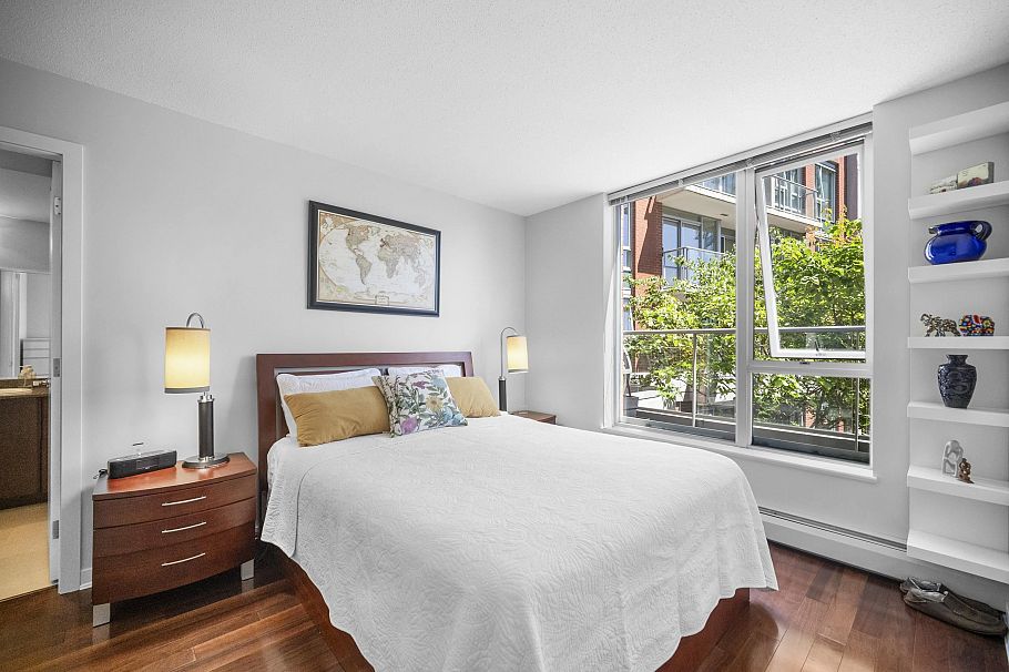 501 618 Abbott Street Vancouver, BC - 9