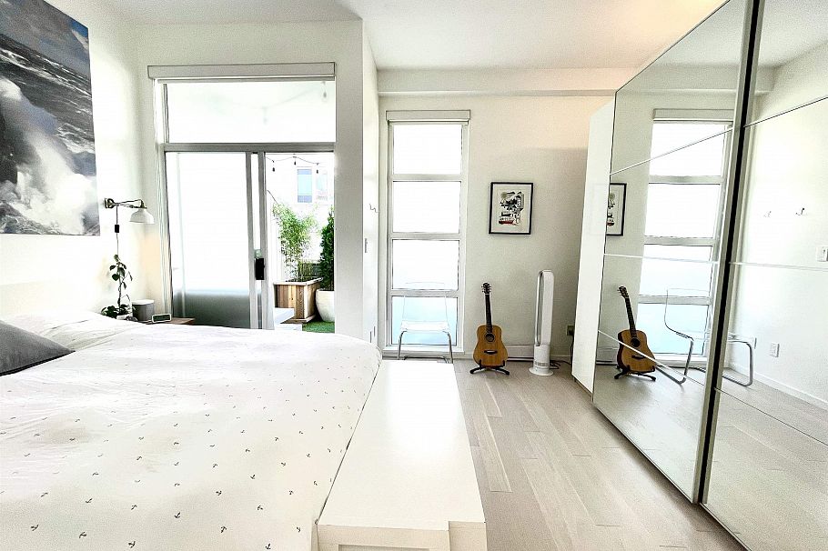 10 704 W 7th Avenue Vancouver, BC - 17